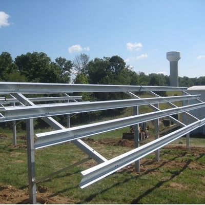 Brackets de montagem de painéis solares de aço galvanizado Opção ideal para painéis montados no solo