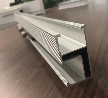 Estruturas de montagem de painéis fotovoltaicos baseados em alumínio para módulos aplicáveis